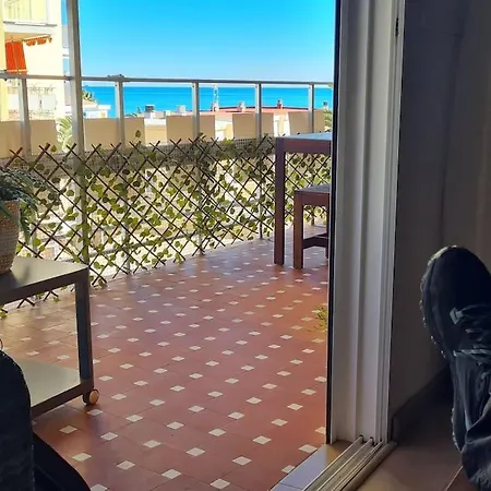 Apartamento Mediterraneo Tranquilo Y Familiar Apartman